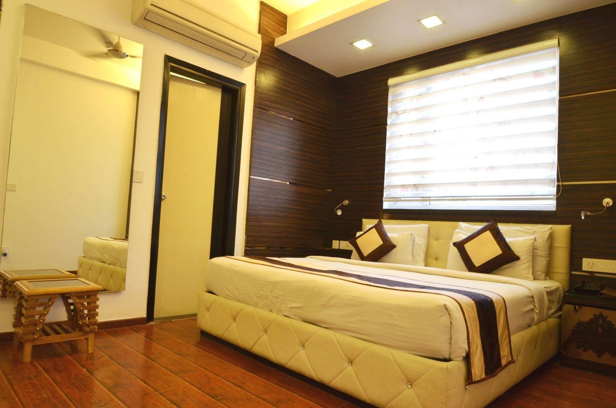 Hotel Metro View Delhi  Exterior foto